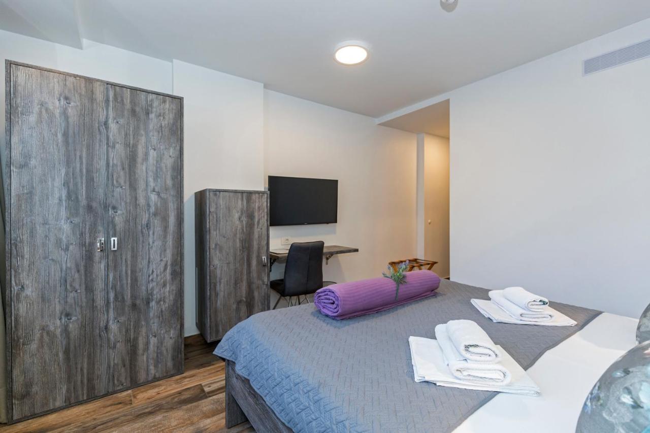 Apinelo Tower Rooms Split Luaran gambar