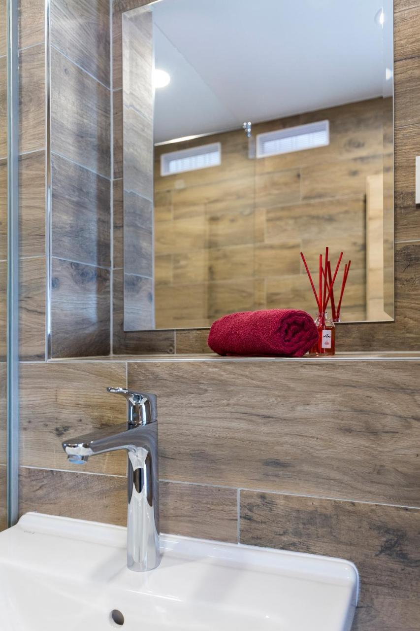 Apinelo Tower Rooms Split Luaran gambar